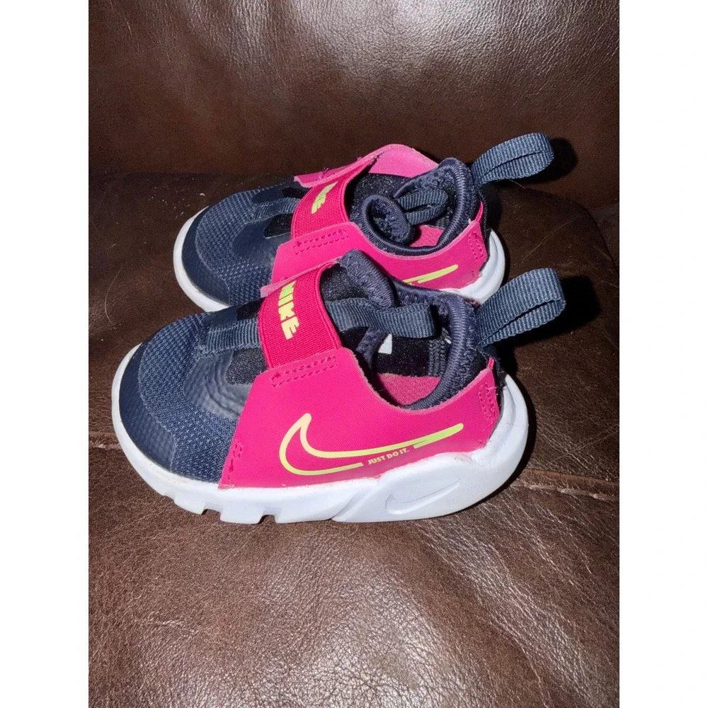 Nike Flex Toddler Girls Pink Navy Blue Sneakers Slip On Shoes Size 4C
